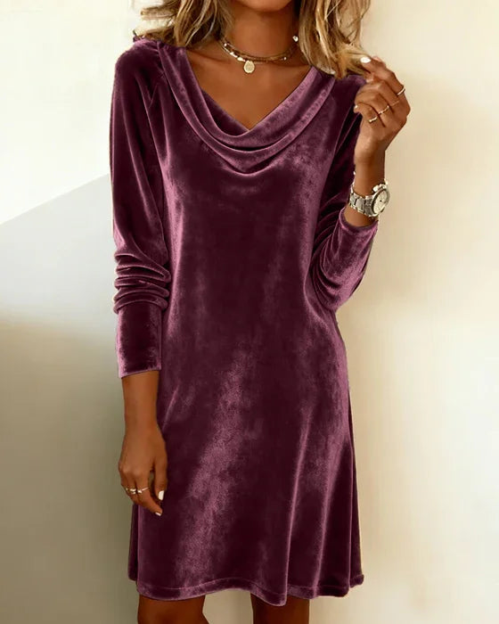 Rozana - Loose Fitting Velvet Dress